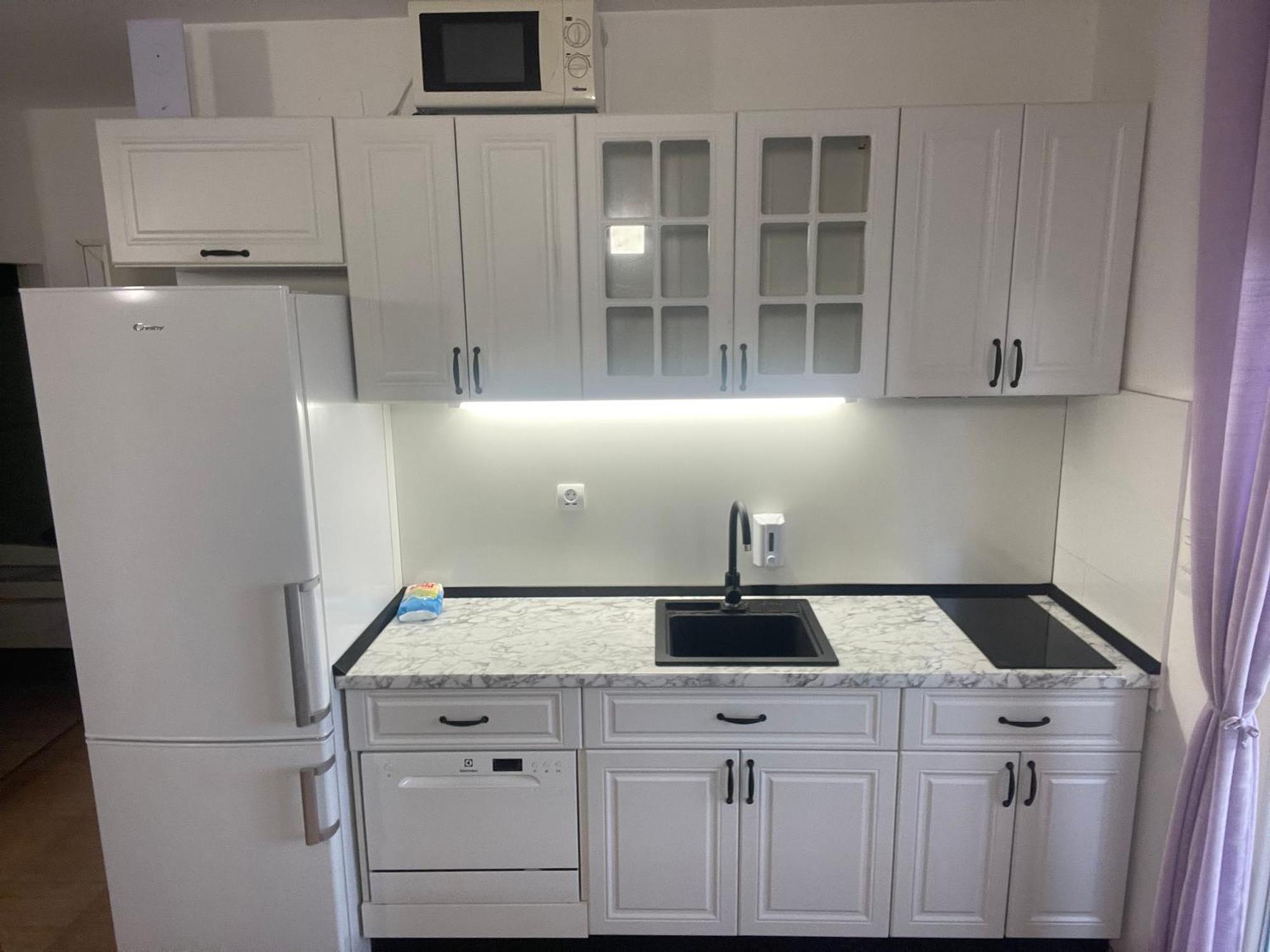 Apartments Villa Stella Maris ロゴズニッツァ エクステリア 写真