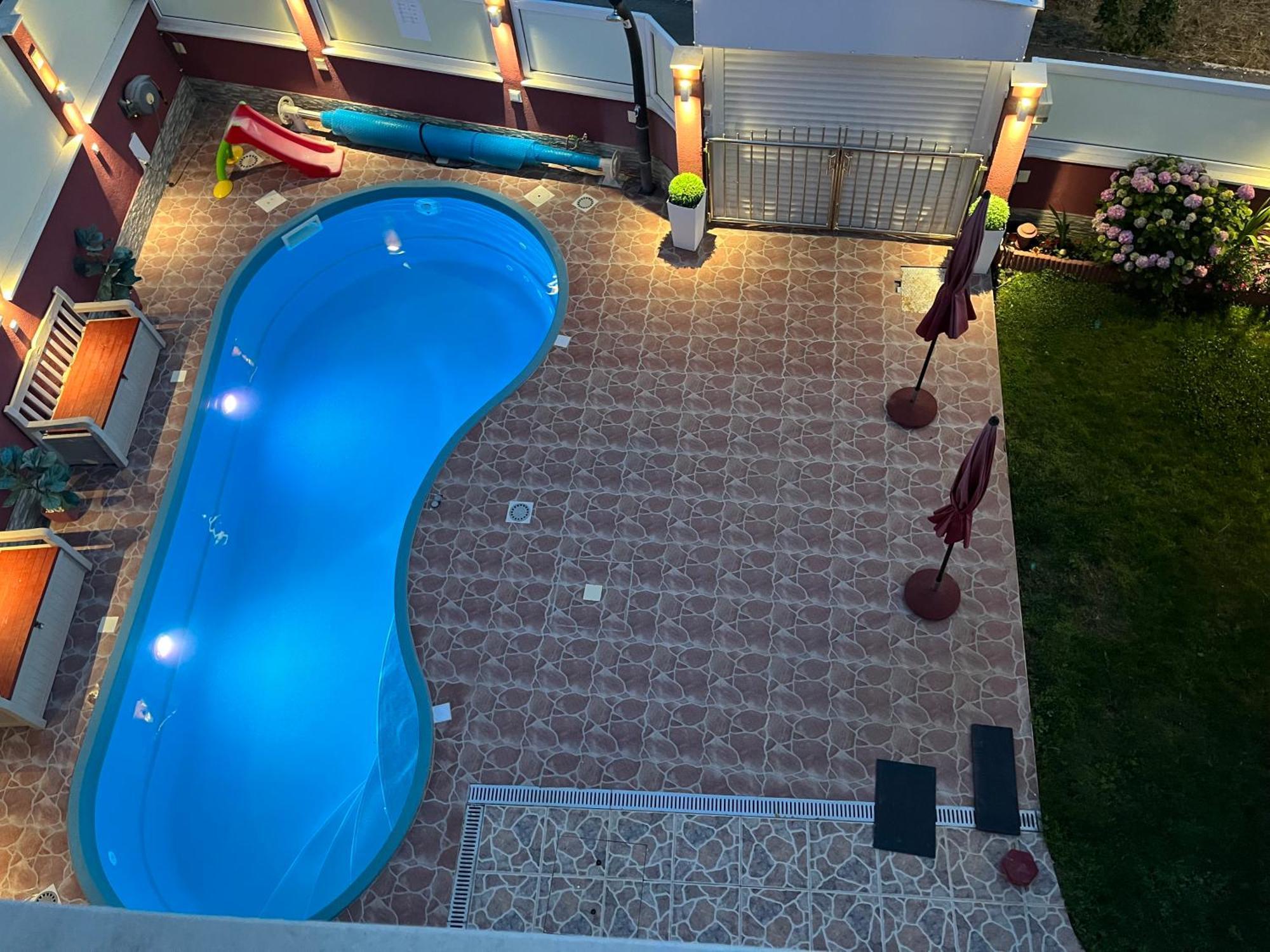 Apartments Villa Stella Maris ロゴズニッツァ エクステリア 写真