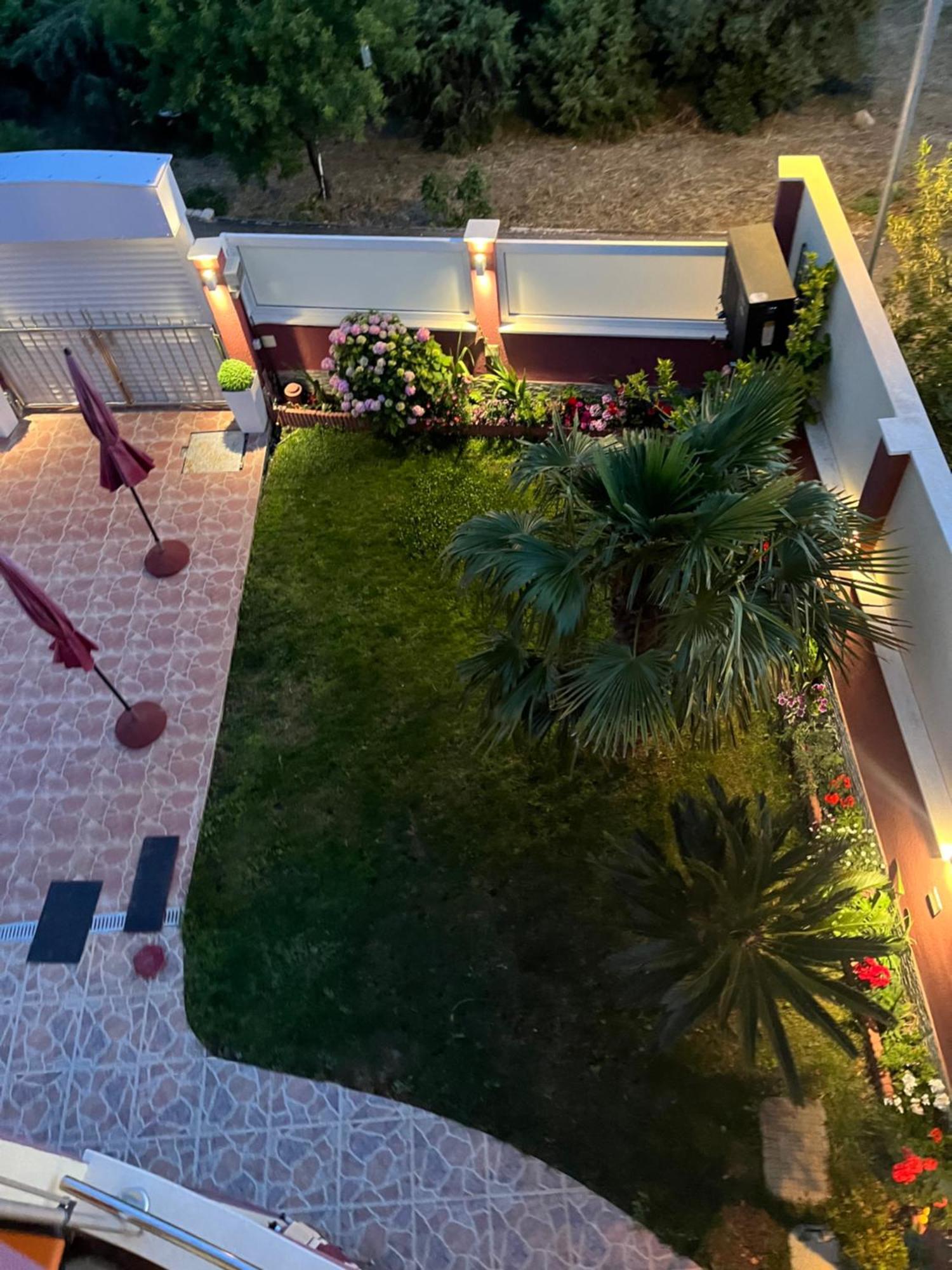 Apartments Villa Stella Maris ロゴズニッツァ エクステリア 写真