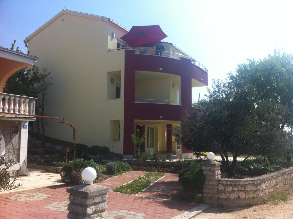 Apartments Villa Stella Maris ロゴズニッツァ エクステリア 写真